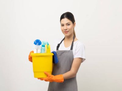 عاملات منازل بالخرج بالساعة 