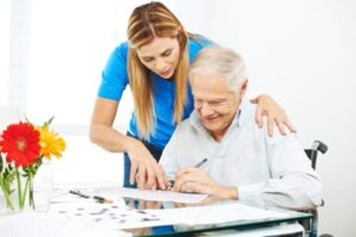 خدمات رعايه كبار السن بالدمام