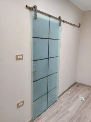 معلم زجاج سيكوريت الرياض 0570076986