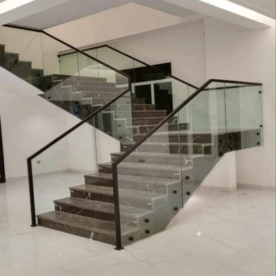 توريد وتركيب درابزين ستيل بالرياض