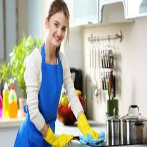 خادمات تنظيف بالساعة الدمام